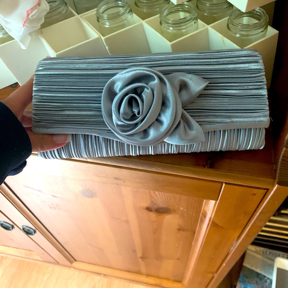 Grey evening clutch